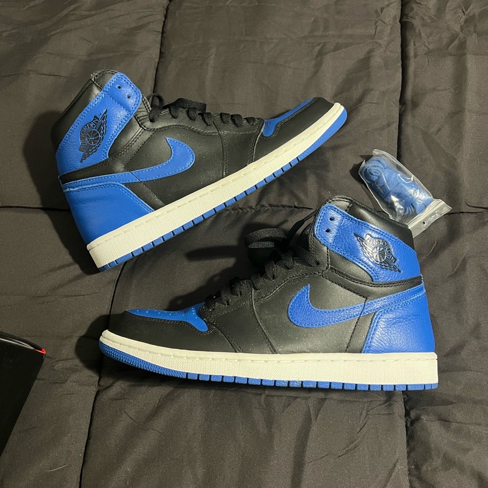 AIR JORDAN 1 RETRO
HIGH OG NIKE